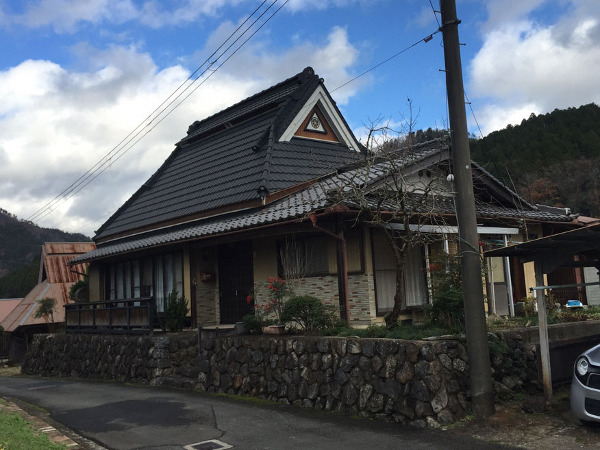 detached 字桑飼上