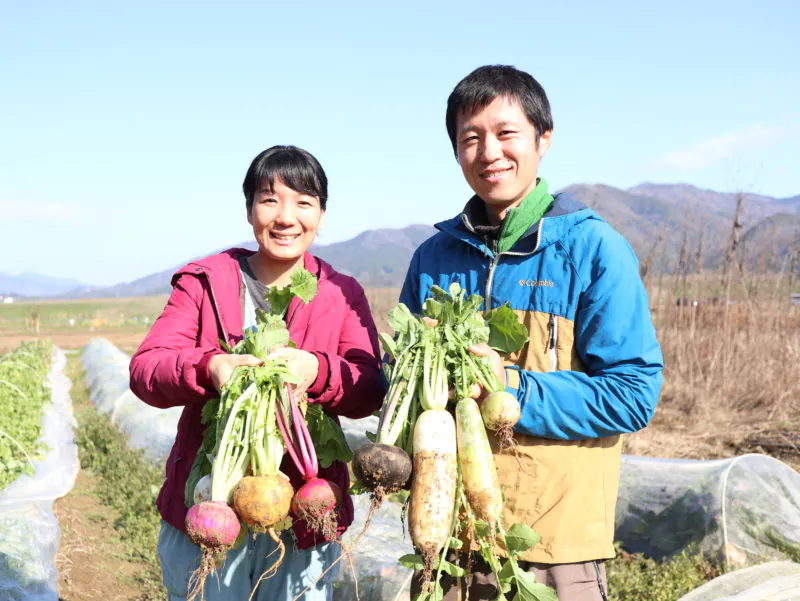 自然にも人にも優しい「農家×パン」。移住して夢へと歩む夫婦の物語