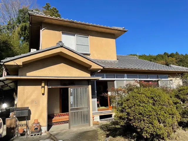 亀岡市東別院町