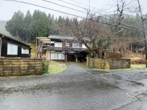 野間住宅(弥栄町野中No.466)