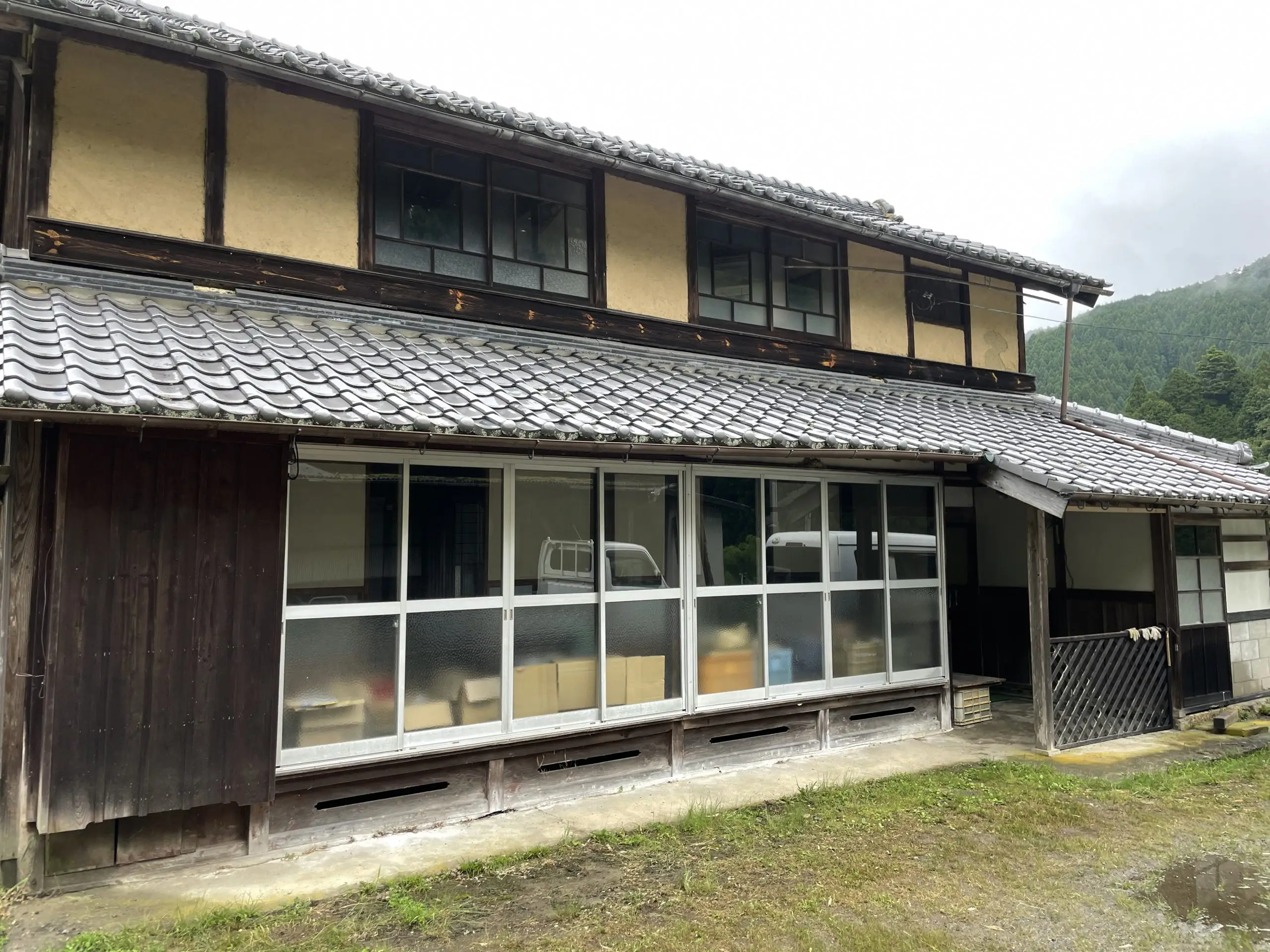 工場付きの古民家
