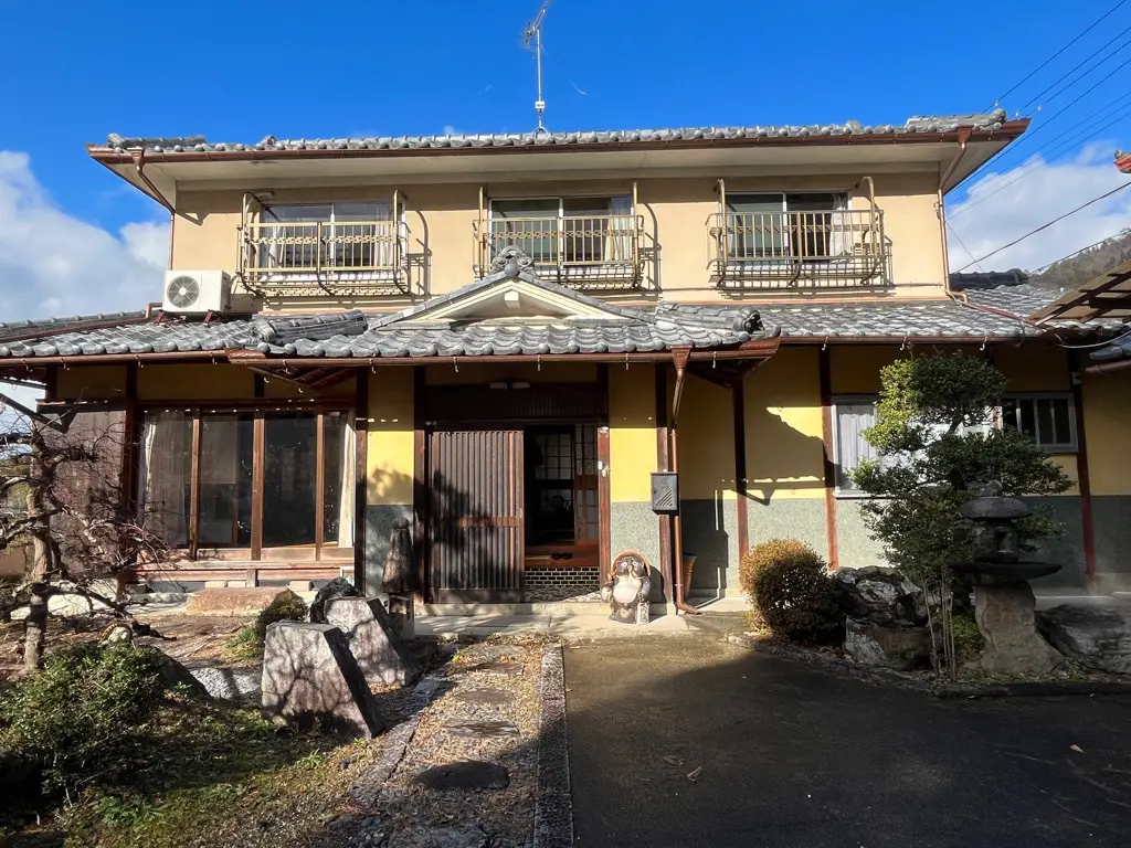 亀岡市千歳町