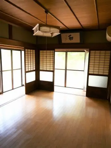 JR駅まで徒歩4分　部屋数が多い広々物件(No.07-5北大河原）