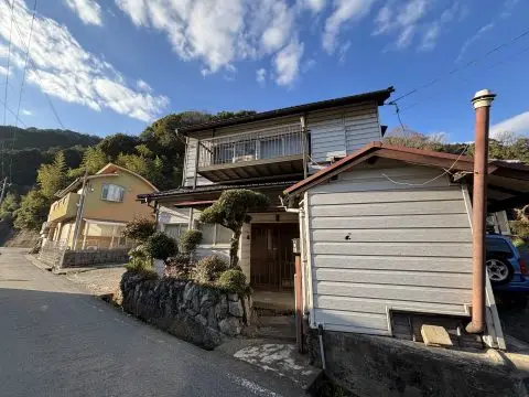 閑静な場所にある住宅（No.３４）
